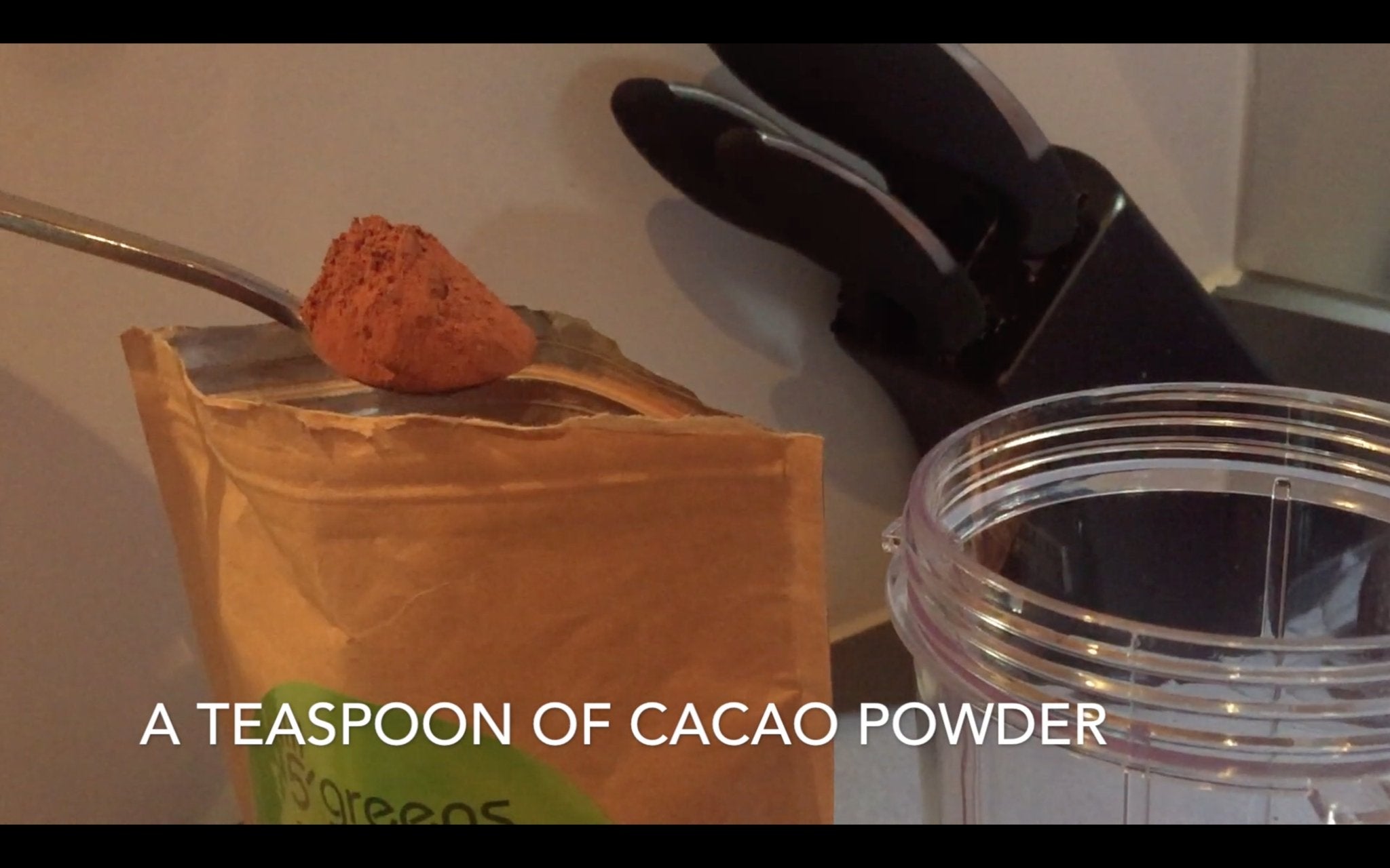 5Greens Chia and Cacao Smoothie Video Recipe